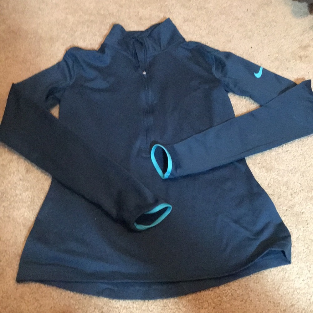 Nike pro dri-fit pullover
